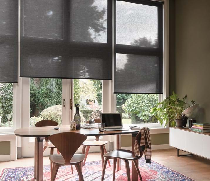 Roller Blinds and Sunscreens-c2